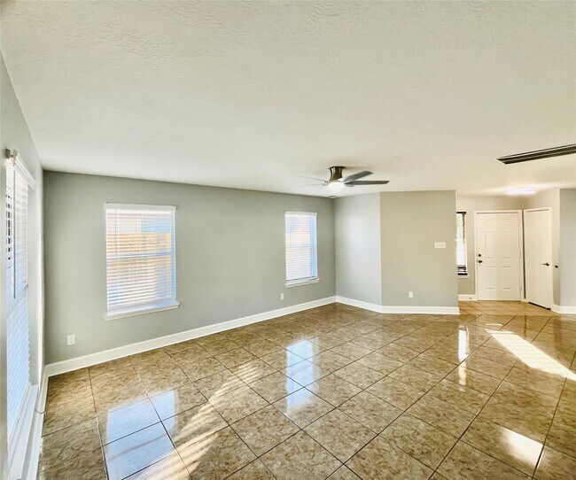 Foto del edificio - 17030 Cypresswood Glen Tr