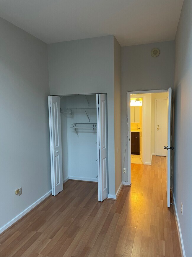 Second Bedroom - 315 New St