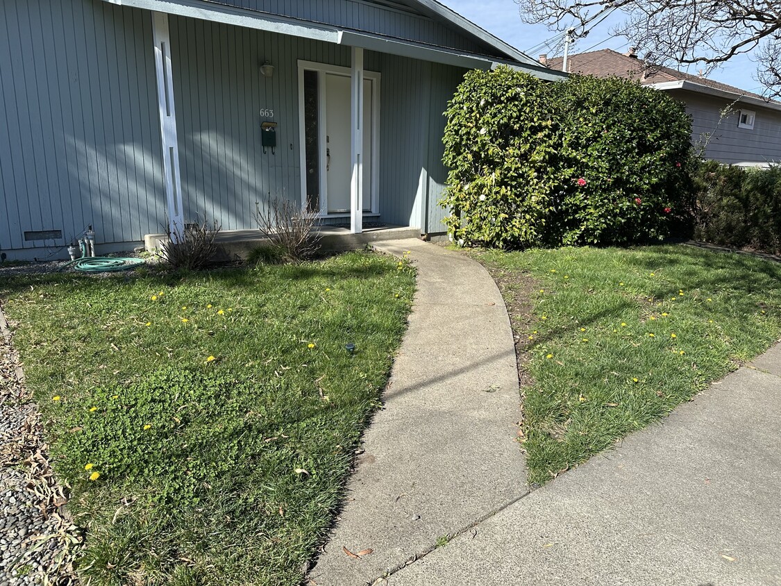 Foto principal - 663 Cordelia Dr