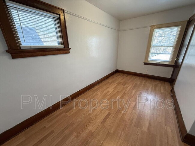 Building Photo - 2836 N 16th St