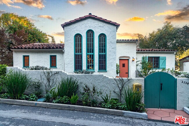 Building Photo - 2754 Woodshire Dr