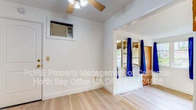 Foto del edificio - 292 Shahan Dr