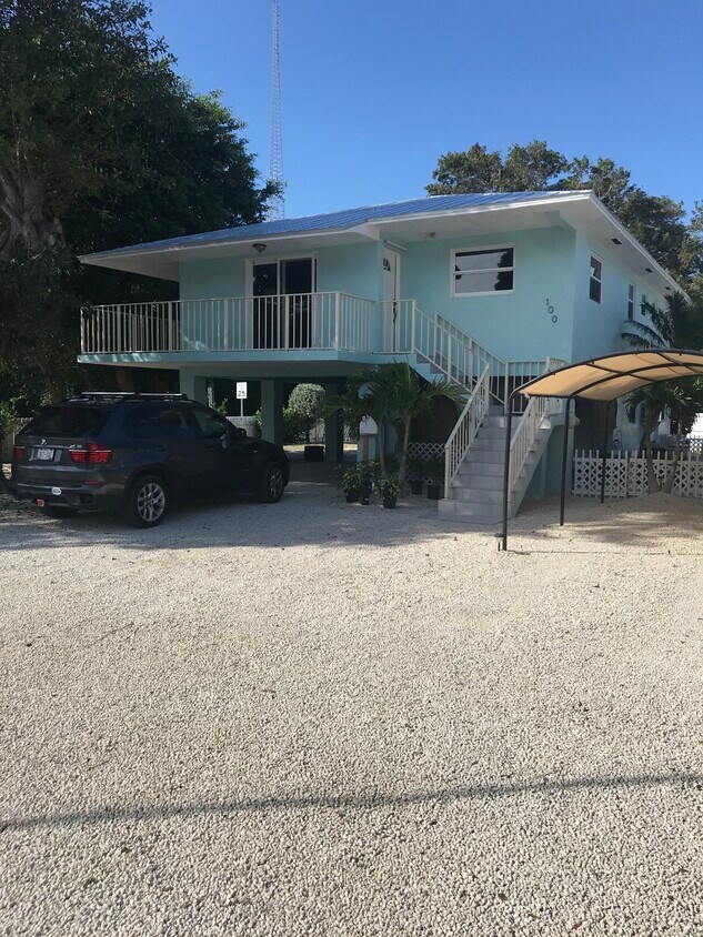 Second floor rental - 100 Marina Ave