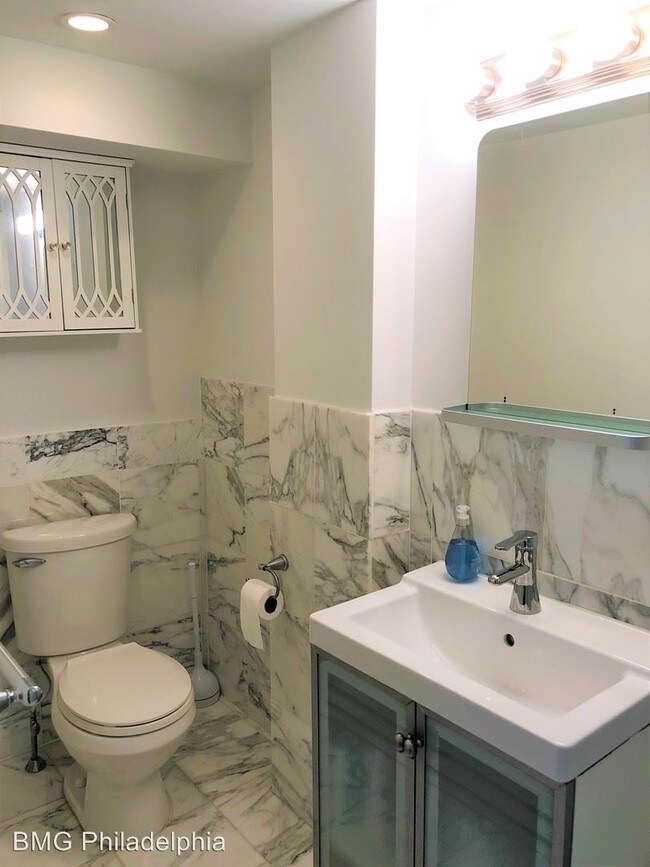 Foto del edificio - 1 br, 1 bath House - 408 S Alder St.