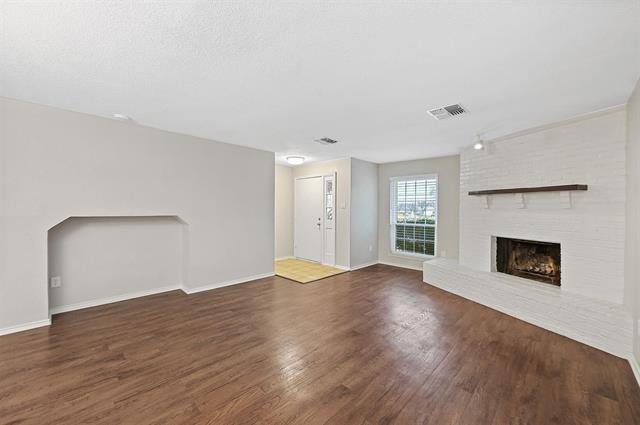 Foto del edificio - 5126 Collinwood Ave