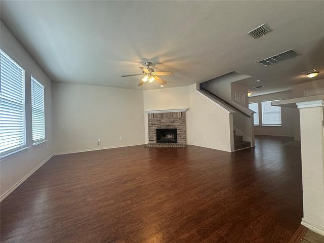 Foto del edificio - 2900 Windhaven Dr