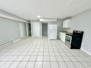Building Photo - 531 S 18th St