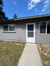 Building Photo - 5408 Helen Ct