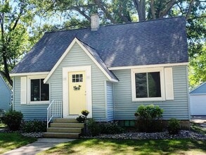 Building Photo - 96 Vander Veen Ave