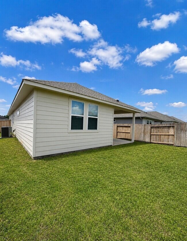 Foto del edificio - 14187 Granger Pointe Ln