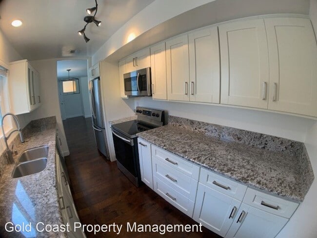 Building Photo - 2 br, 2 bath Apartment - 350 S Reeves