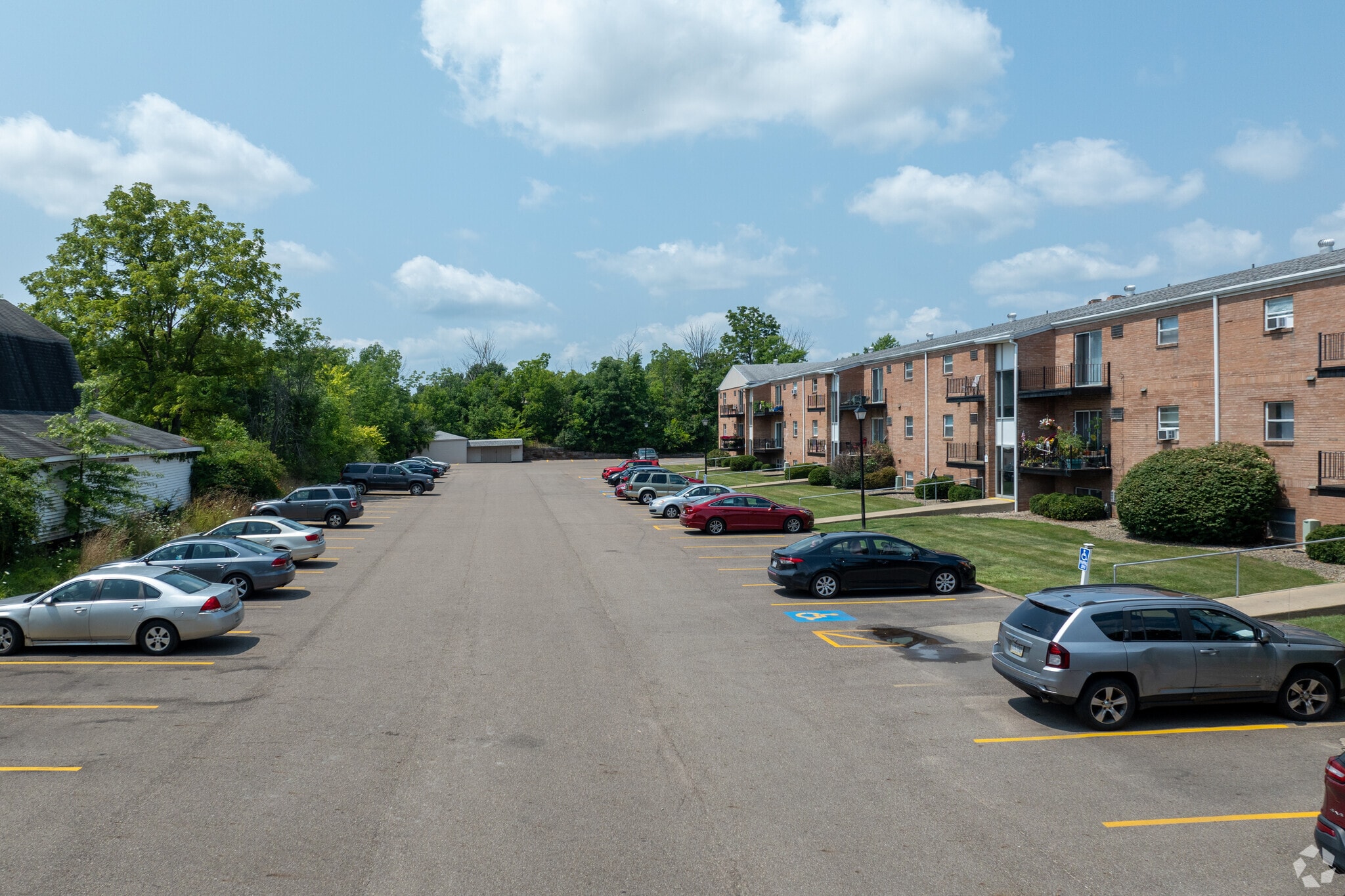 Fox Run Apartments – photo 4