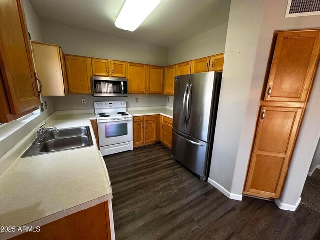 Building Photo - 14236 W Caballero Dr