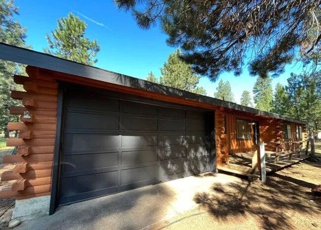 Foto del edificio - Quiet 3 Bedroom 2 Bathroom House