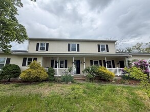 Building Photo - 1221 Windward Ave