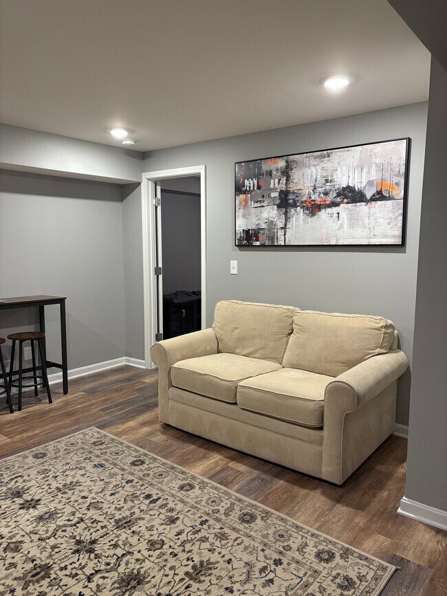 Foto del edificio - 9999 Cherryknoll Ct