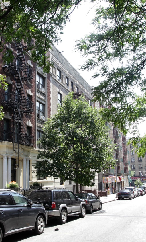 703 - 705 W 180th St - 703-705 W 180th St