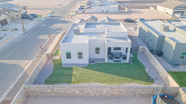 Building Photo - 13820 Paseo de Loma Ct