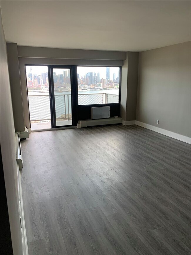 Foto del edificio - 5601 Boulevard E