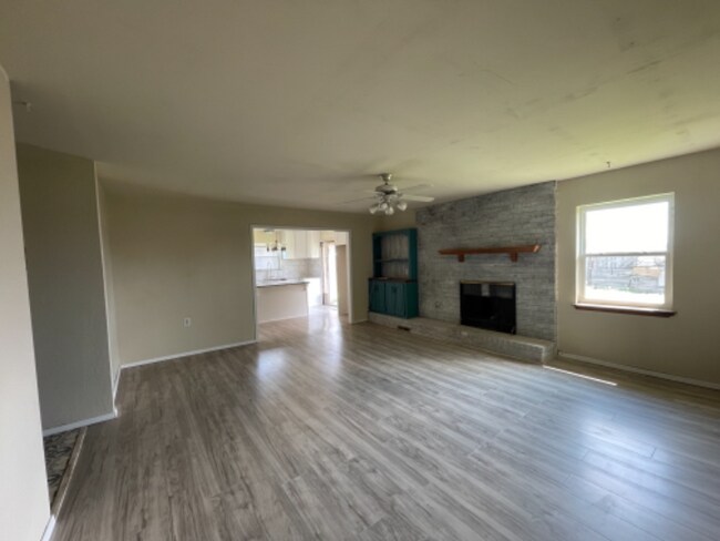 Foto del edificio - 1924 Shelby Ct