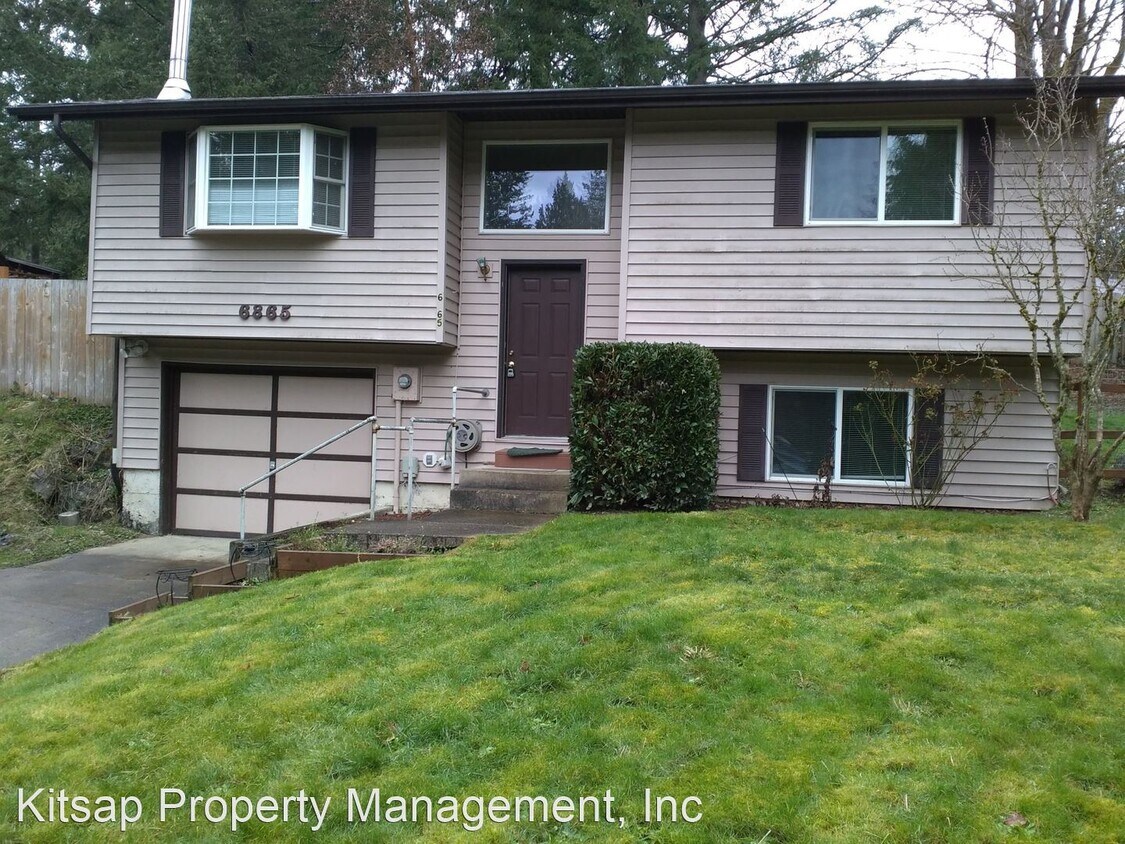 Primary Photo - 3 br, 1.5 bath House - 6865 E. Cascade Dr