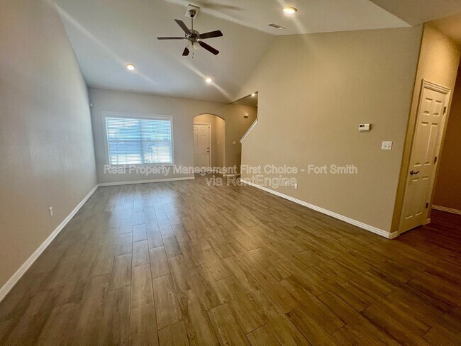 Foto del edificio - 9905 Landry Dr