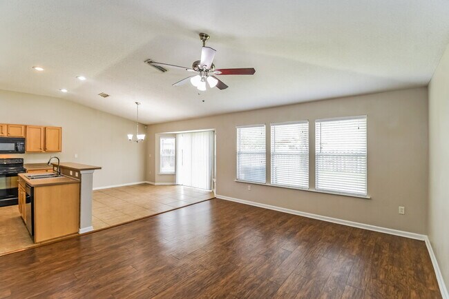 Building Photo - 11543 Bonnie Lakes Ct