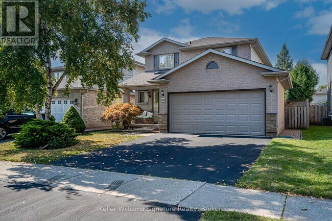 Building Photo - 586 Deerhurst Dr
