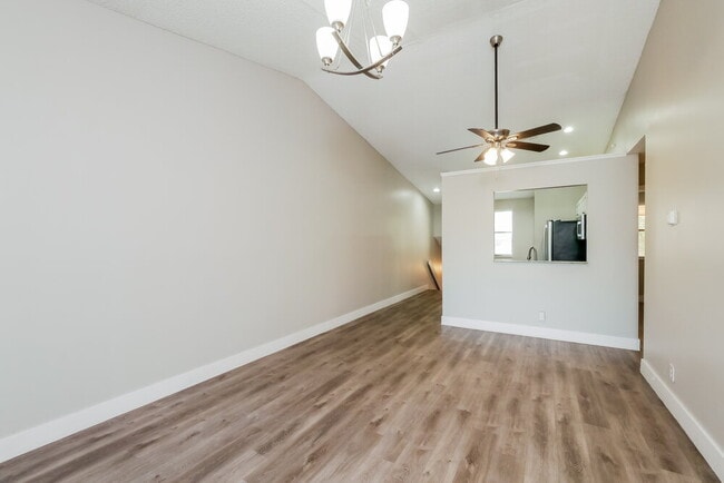 Foto del edificio - 2531 NW 56th Ave