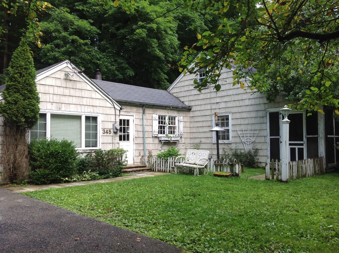 345 Sarles St, Mount Kisco, NY 10549 House Rental in Mount Kisco, NY