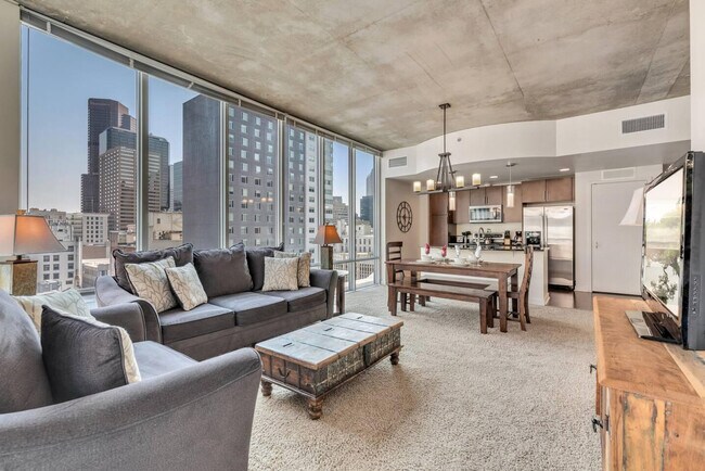 Foto del edificio - 1431 Curtis Street