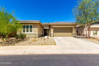 Building Photo - 18172 W Hope Dr