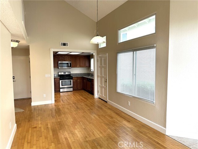 Foto del edificio - 5847 E Rocking Horse Way