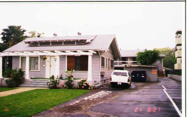 Primary Photo - 145 S Sierra Madre Blvd