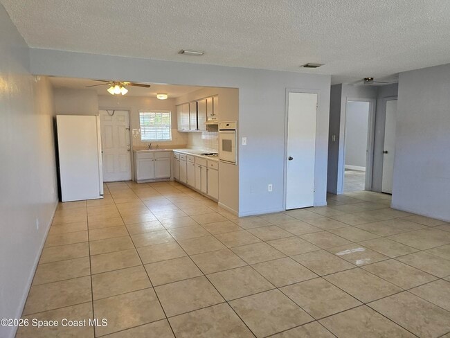 Building Photo - 125 Lucas Rd