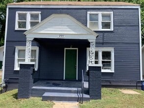 Building Photo - 201 S Lowry St