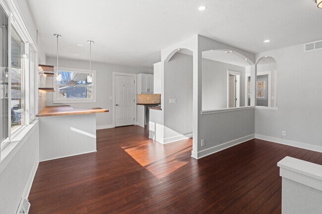 Foto del edificio - N6453 Harold St