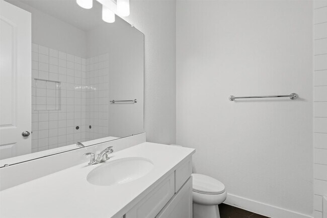 Foto del edificio - 24907 Lily Hall Ct