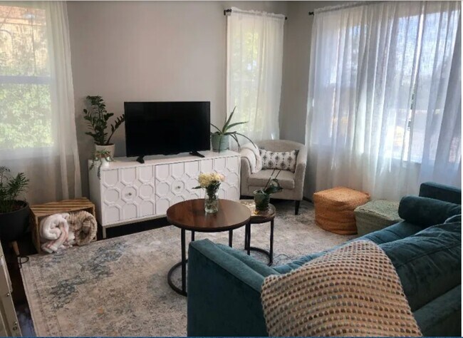 Foto del edificio - 1508 E 21st St