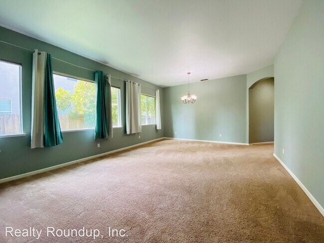 Foto del edificio - 4 br, 2 bath House - 9748 Roedell Way