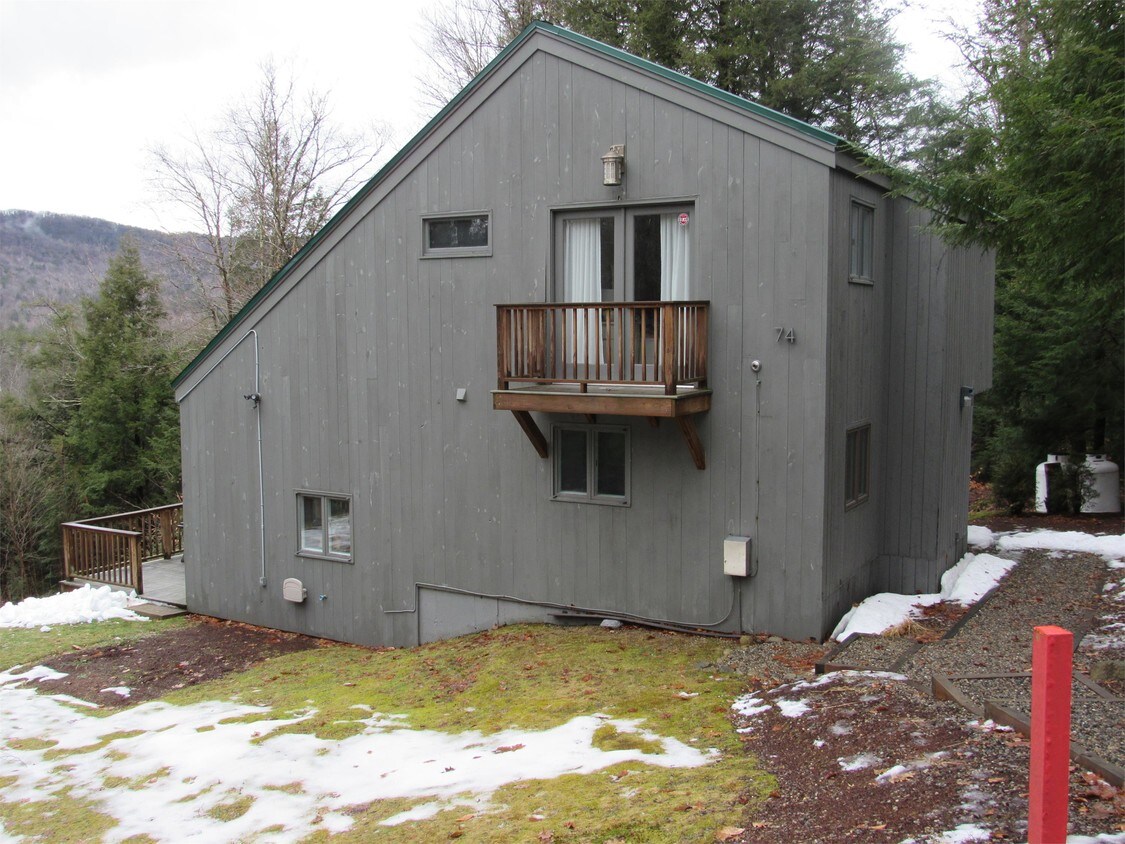 74 Liberty Ln, Thornton, NH 03285 House Rental in Thornton, NH