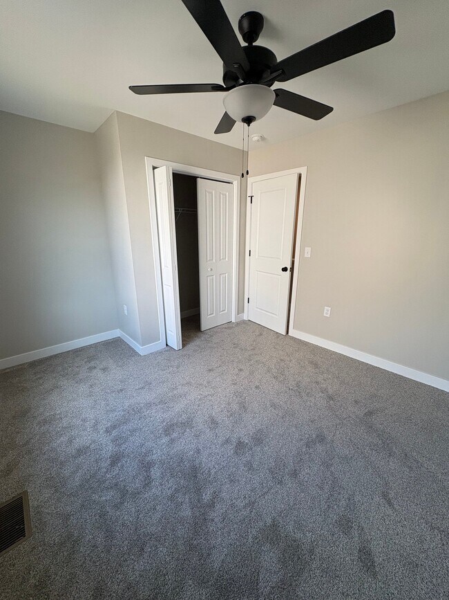 Foto del edificio - 1313 Owen Ln