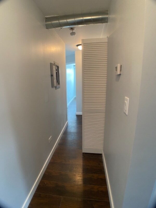 2945 W Peterson Ave Unit B, Chicago, IL 60659 Room for Rent in