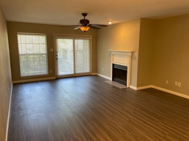 Photo - 2535 Wedglea Dr Apartment