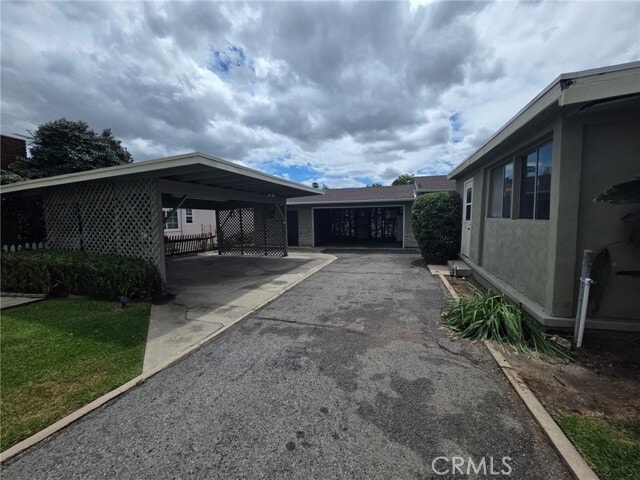 Foto del edificio - 9556 E Live Oak Ave