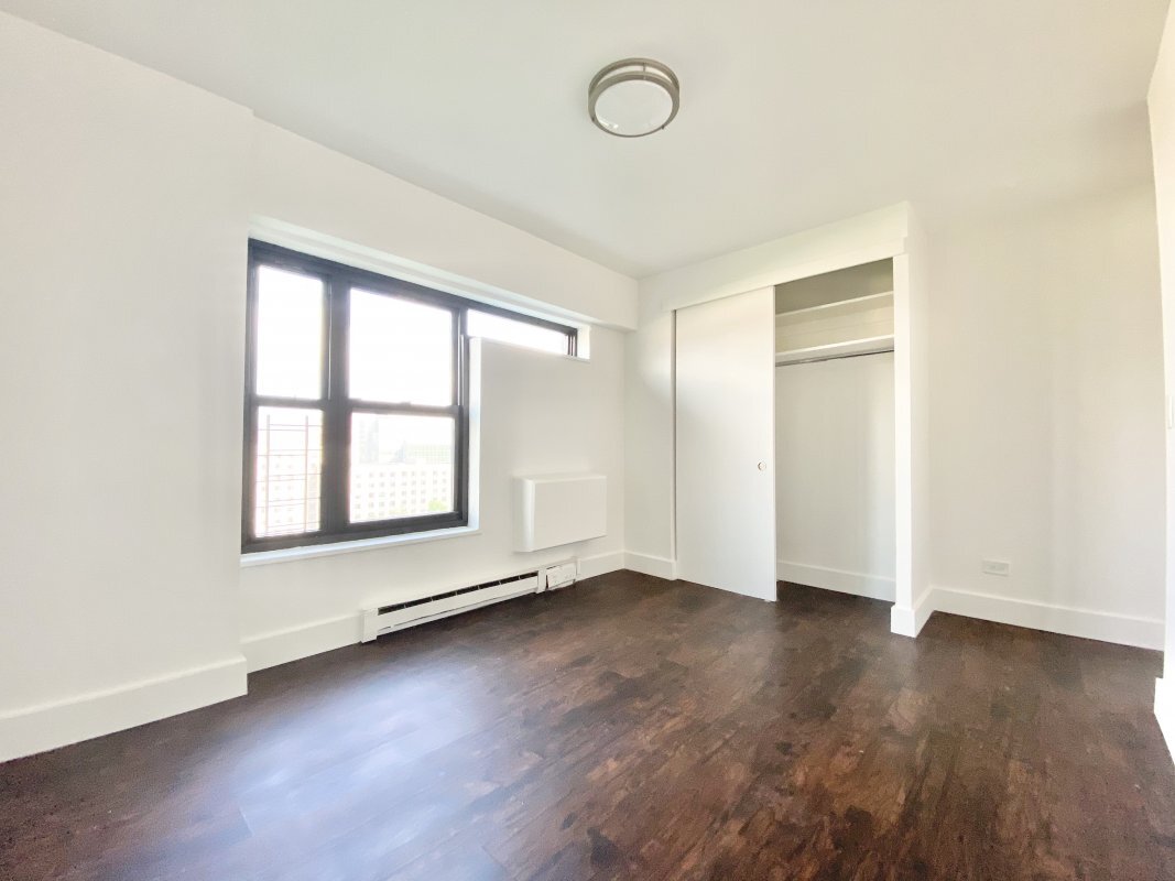 Primary Photo - 410 St Nicholas Ave