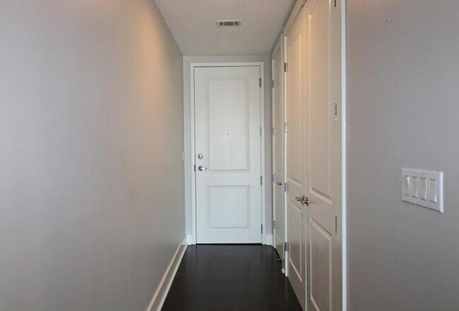 Building Photo - 2 bedroom in Atlanta GA 30346