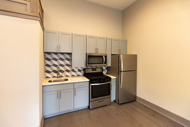 Foto del edificio - 2957 N Avers Ave