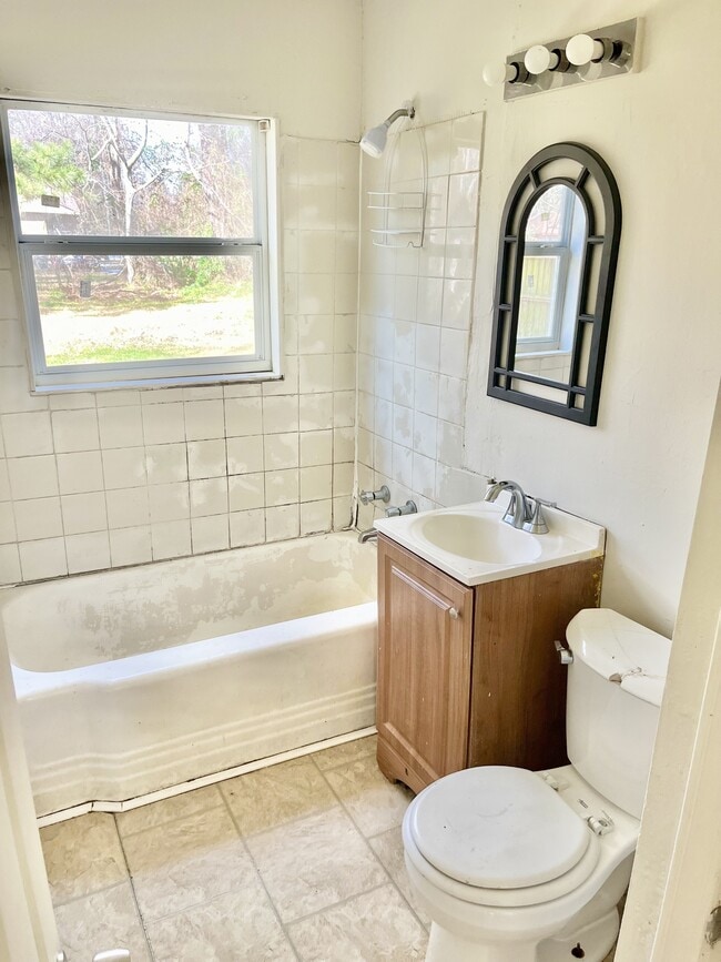 Foto del edificio - 4075 Fairwoods Dr