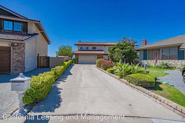 Building Photo - 4 br, 2.5 bath House - 11300 Sinclair Place